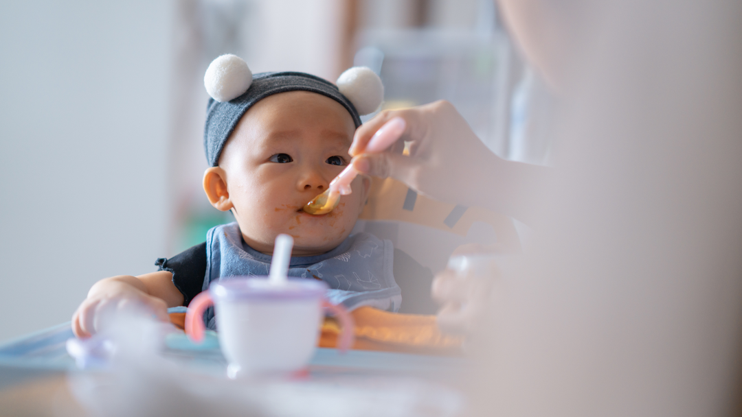 How to Introduce Solid Foods to Your Baby: A Step-by-Step Guide for Parents